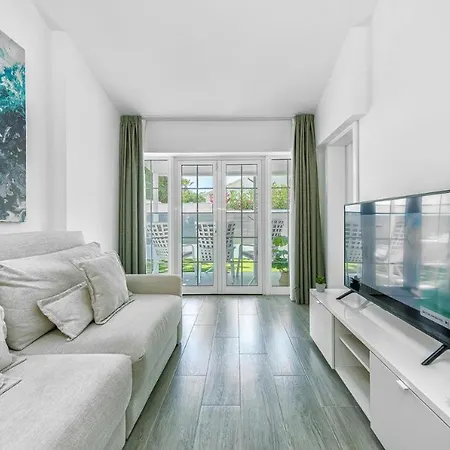 Leire Piscina Privada En Βίλα *