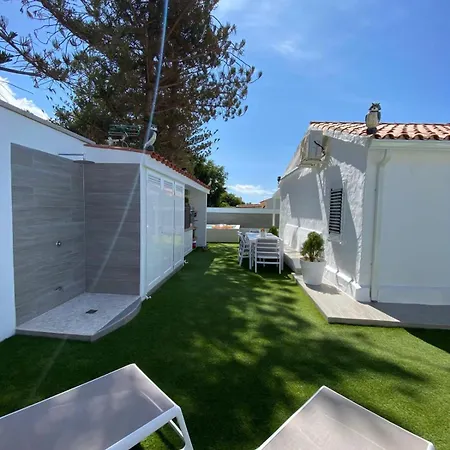 Leire Piscina Privada En