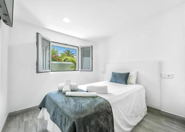 Leire Piscina Privada En *