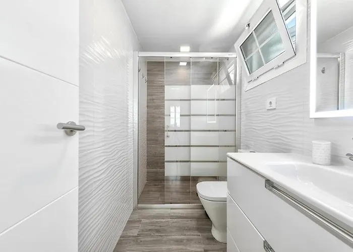 Leire Piscina Privada En