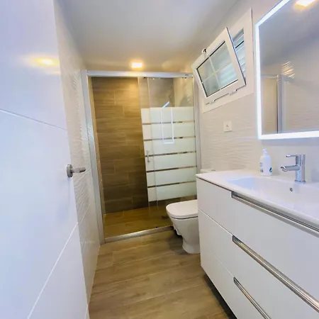 Leire Piscina Privada En Вилла *