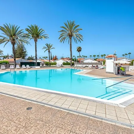 Leire Piscina Privada En 别墅 普拉亚戴尔雷安格莱斯